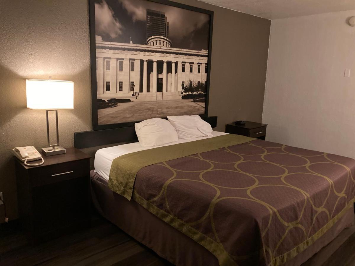 Super 8 By Wyndham Millbury/Toledo Otel Dış mekan fotoğraf