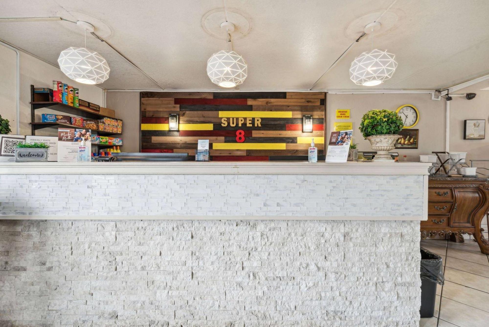 Super 8 By Wyndham Millbury/Toledo Otel Dış mekan fotoğraf